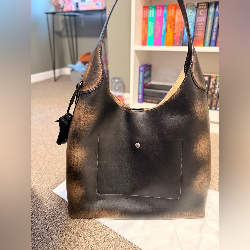 EUC Coach Brooklyn 39 Loved Leather - Picture 3 of 8